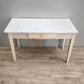93025 Tavolo anni '50 con base bianca in legno e piano in marmo grigio
