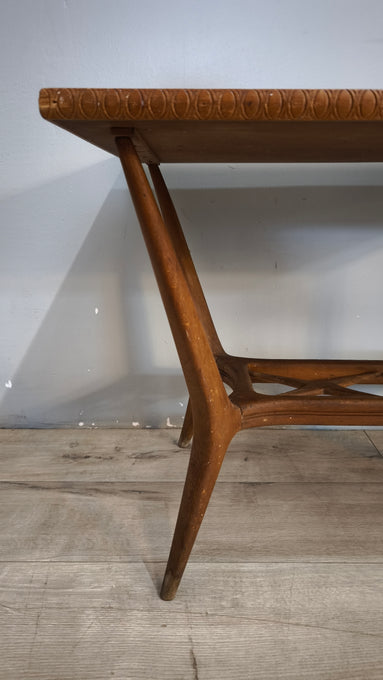 93442 Tavolino da salotto anni '50 in legno con piano rettangolare