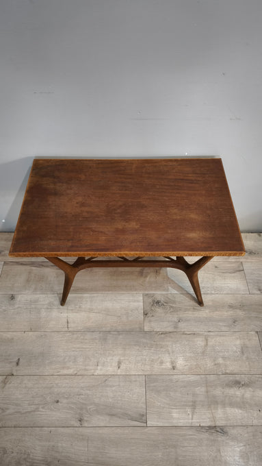 93442 Tavolino da salotto anni '50 in legno con piano rettangolare