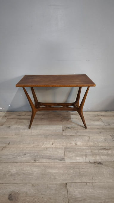 93442 Tavolino da salotto anni '50 in legno con piano rettangolare