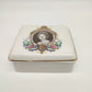 59502 Scatolina in ceramica Lord Nelson Pottery Queen Elisabeth II