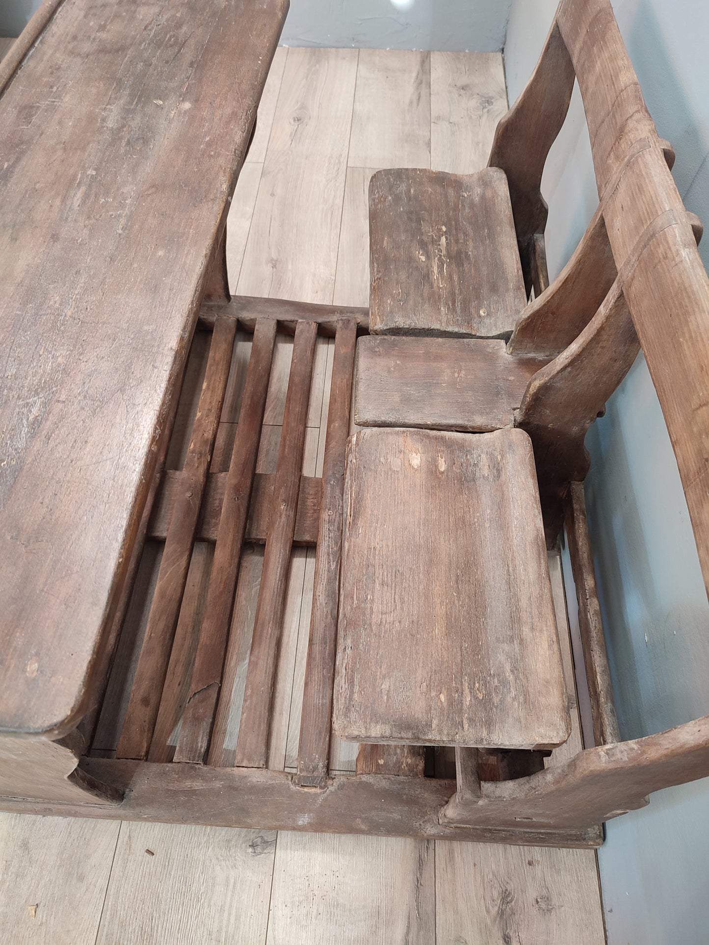 64001 Antico banco da scuola in legno