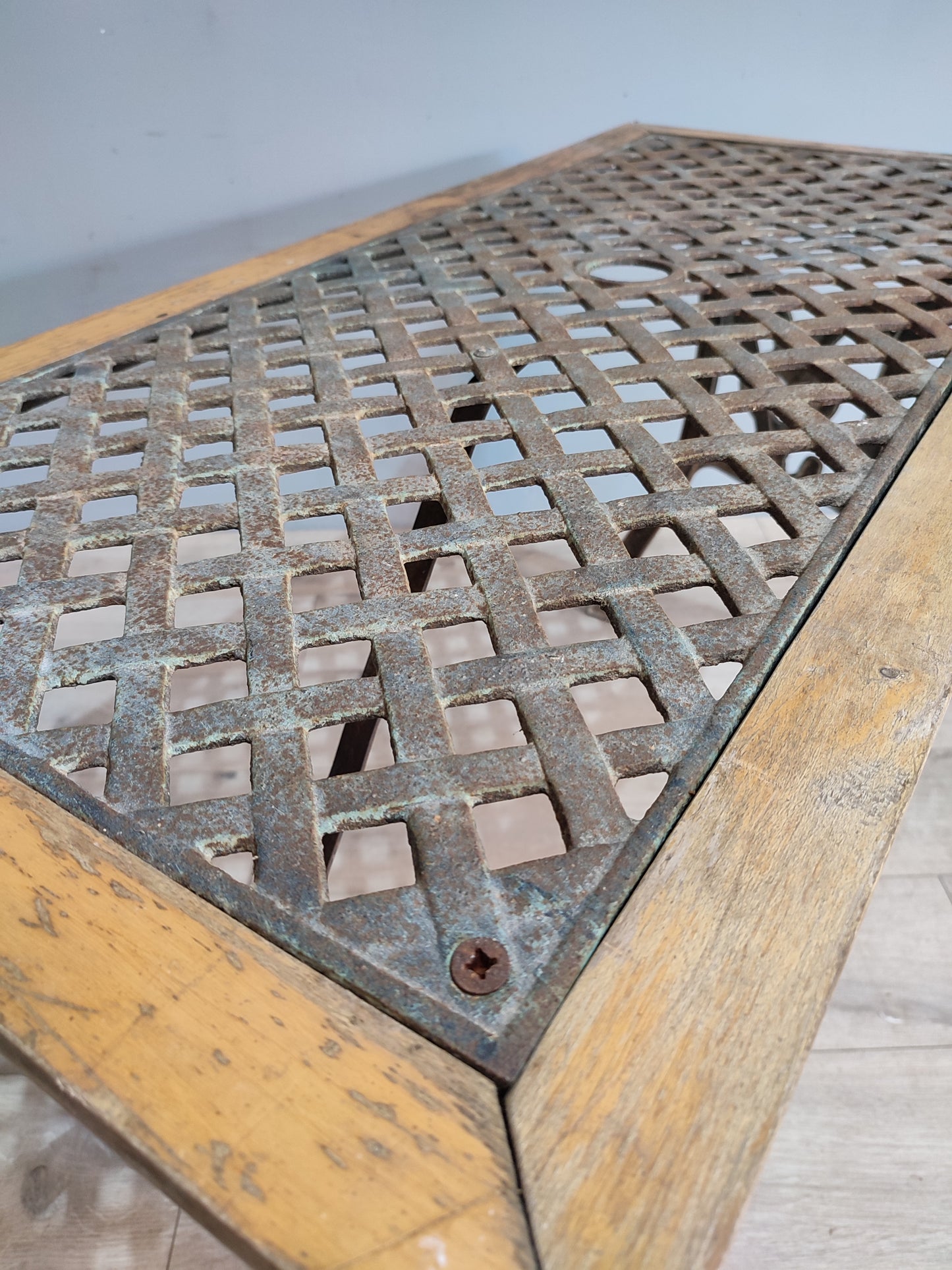 64206 Tavolo da esterno in legno e ferro