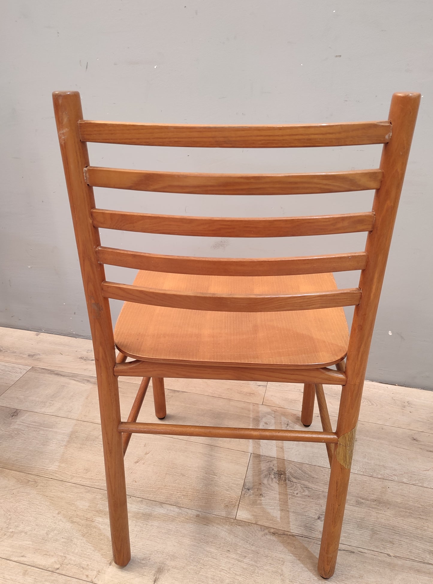 68072 Set n 4 sedie vintage in legno