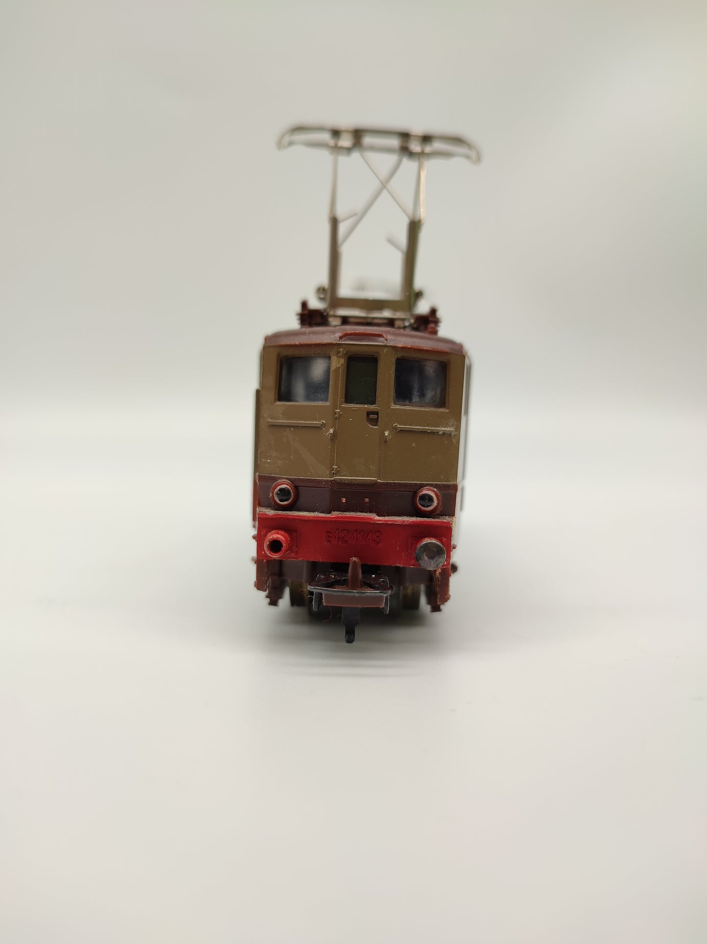 69543 Modellino locomotiva Lima modello FS E424143