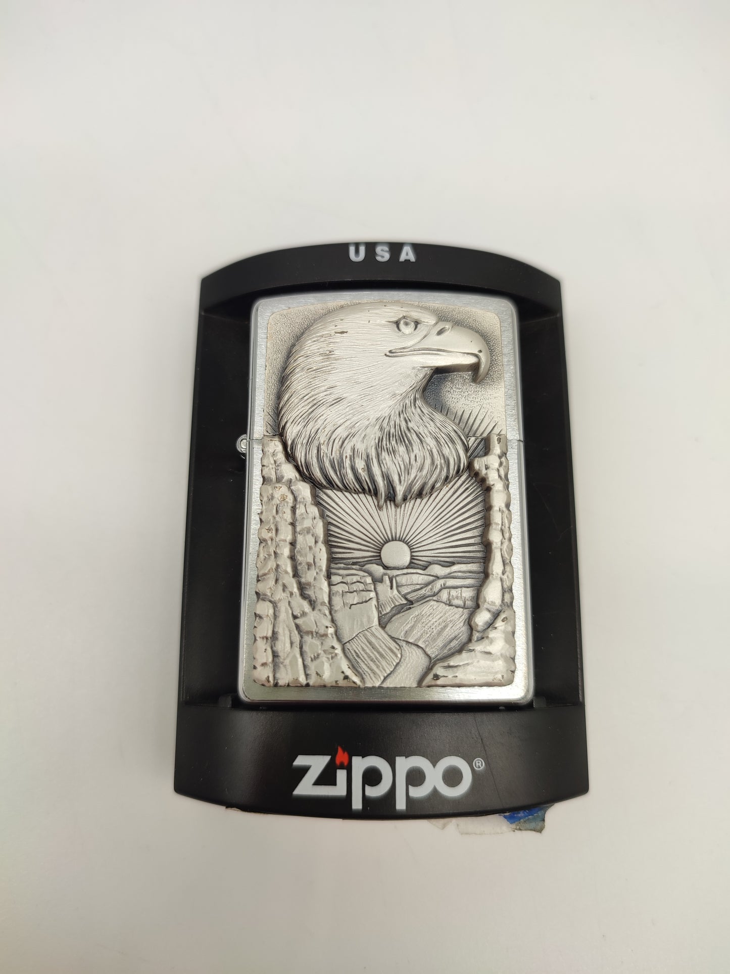 70287 Accendino Zippo con aquila