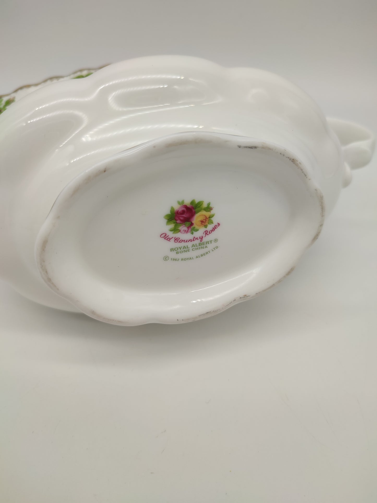 72194 Salsiera in ceramica Royal Albert Old Country Roses