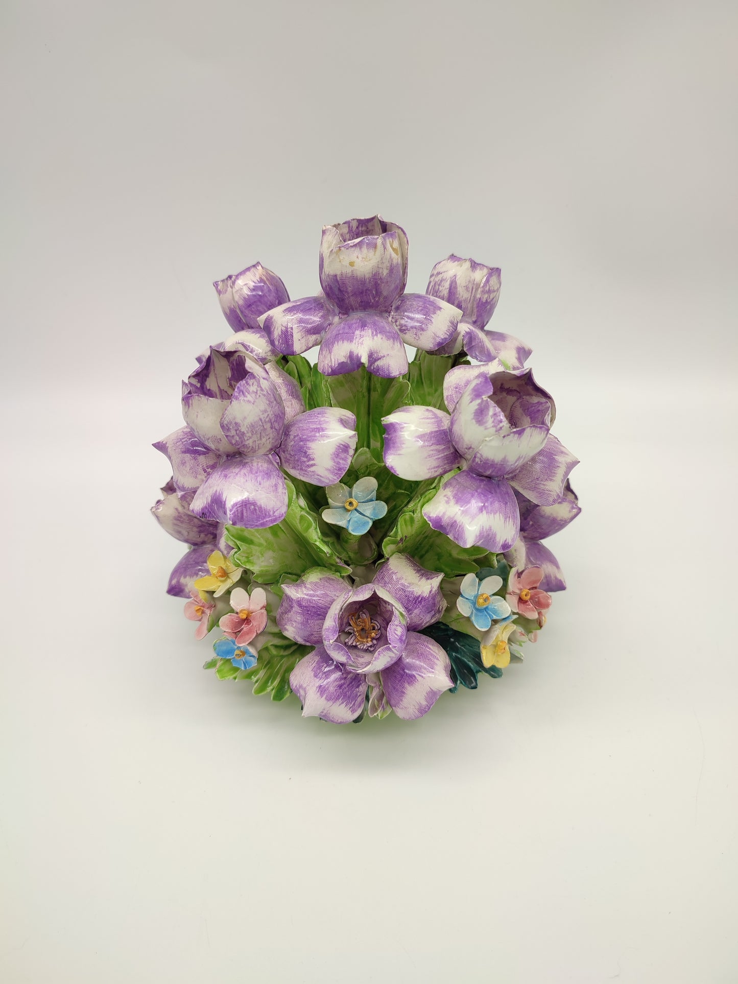 72165 Cesto fiori in ceramica di Capodimonte