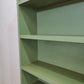 72586 Libreria verde in legno con sportelli