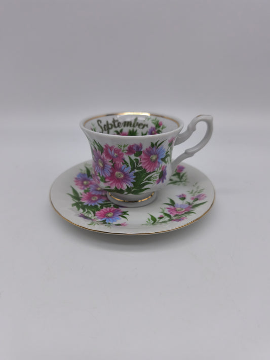 75069 Tazza in porcellana Covent Garden, Flower of the month collection, September