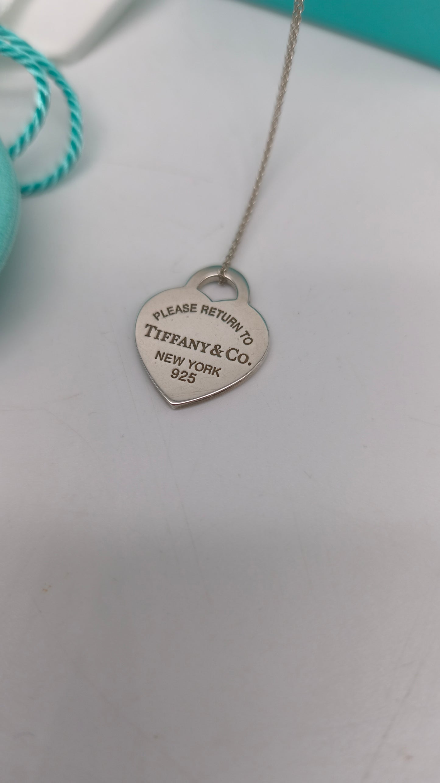 77004 Collana con ciondolo a cuore Tiffany & Co.