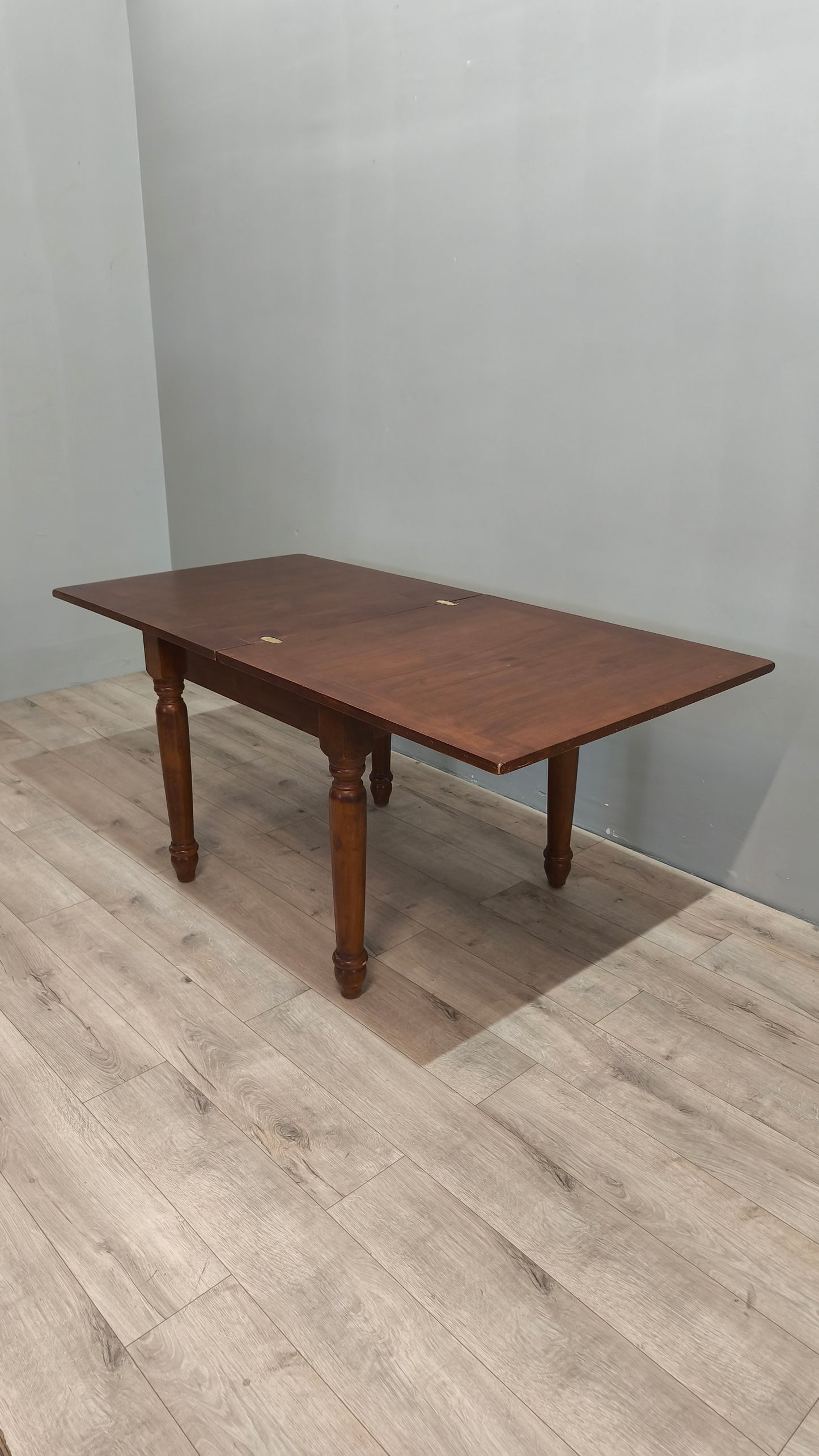 78611 Tavolo allungabile a libretto