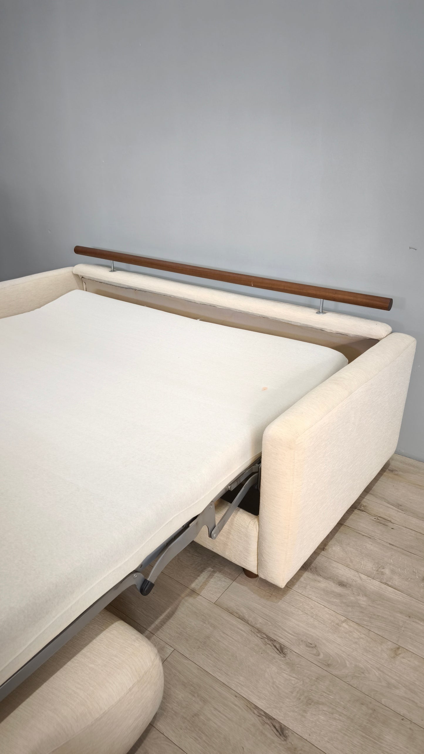 79735 Divano letto bianco