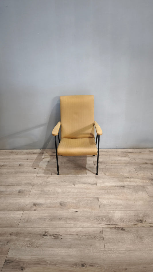 79808 Poltroncina anni '70 in ferro e tessuto