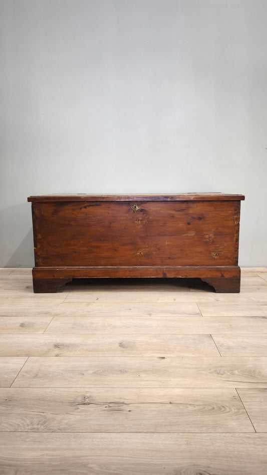 80197 Cassapanca in legno massello
