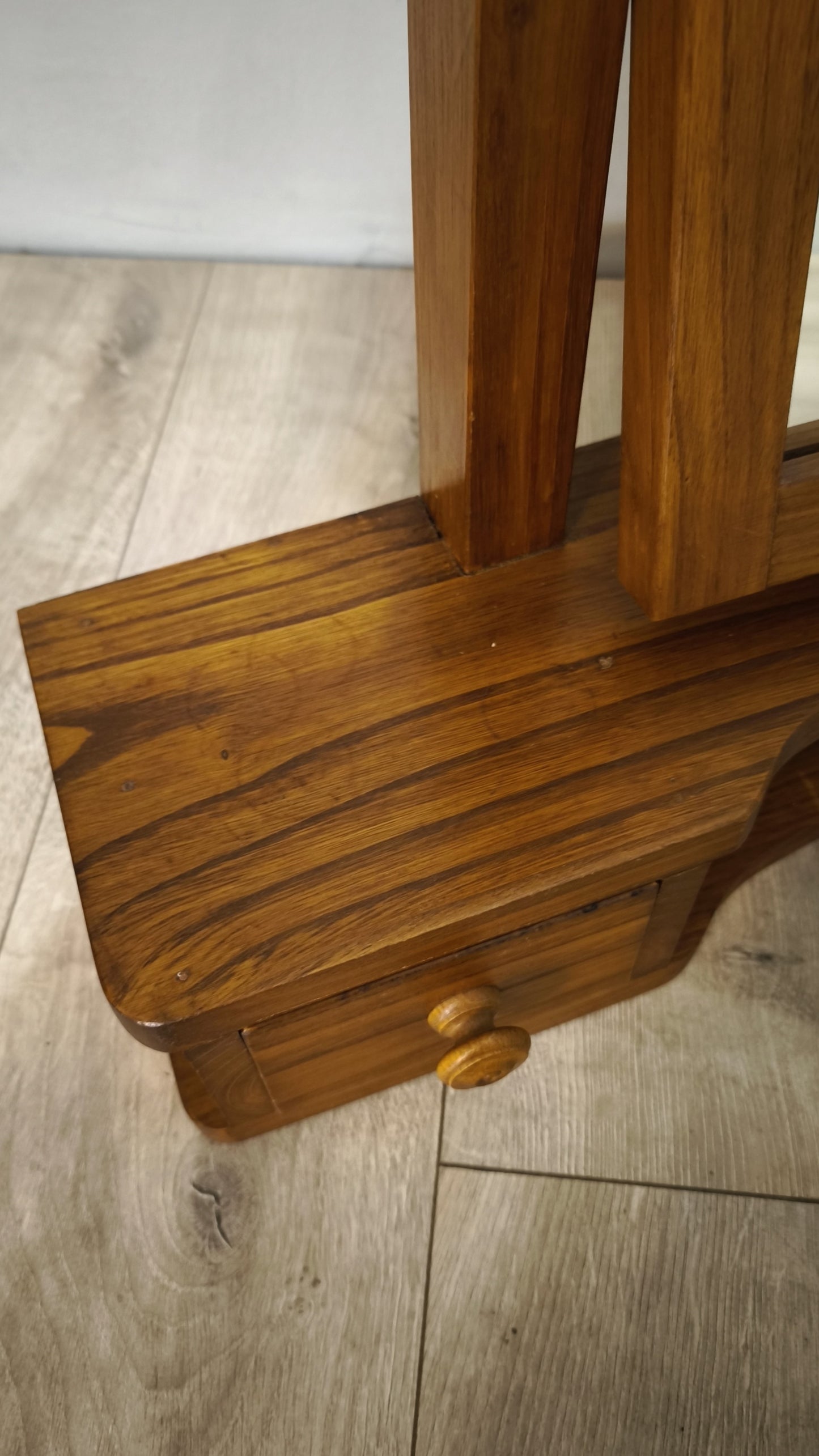 80281 Specchiera da tavolo in legno