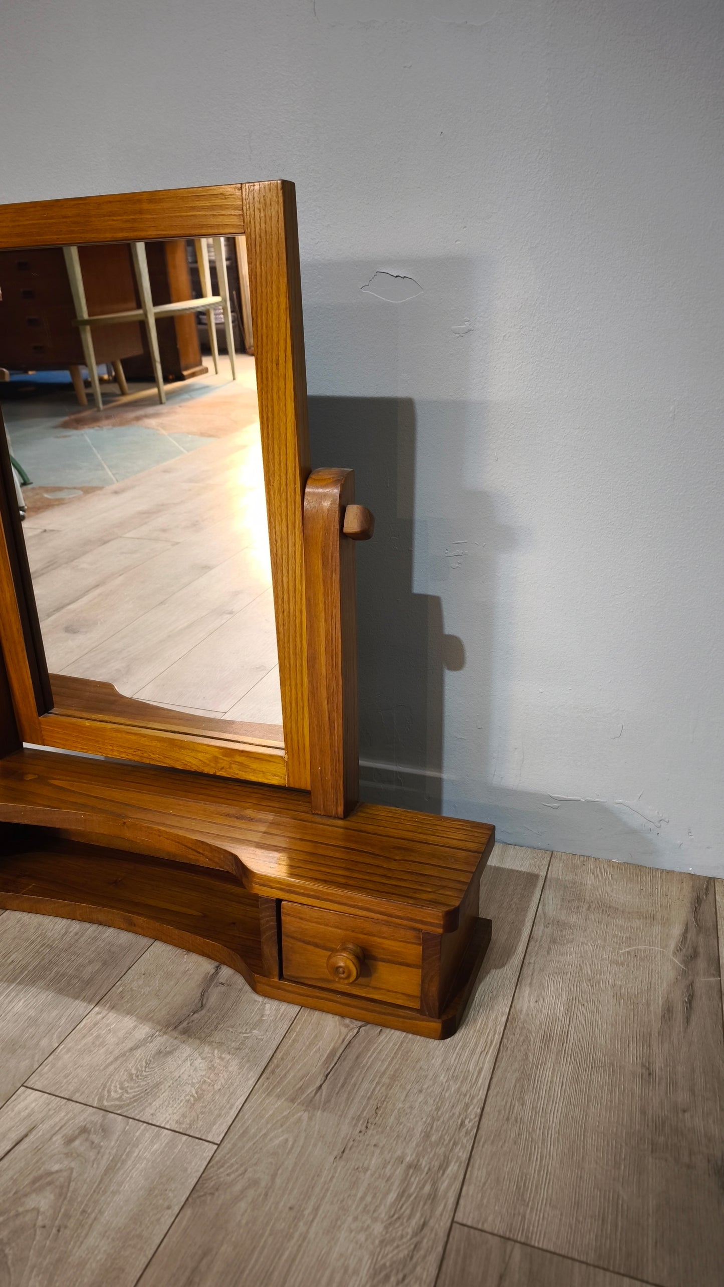 80281 Specchiera da tavolo in legno