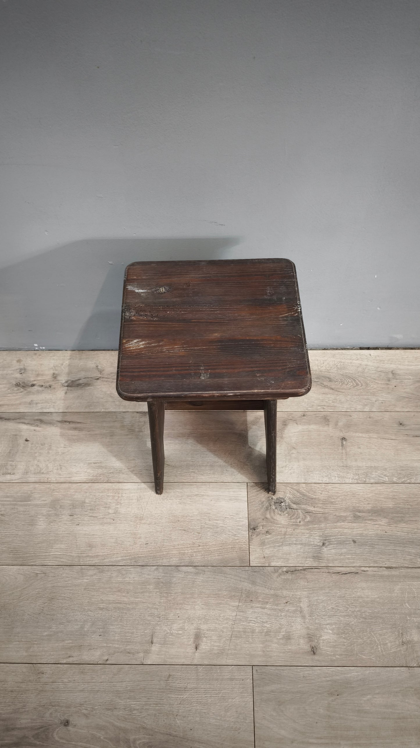 80459 Sgabello in legno