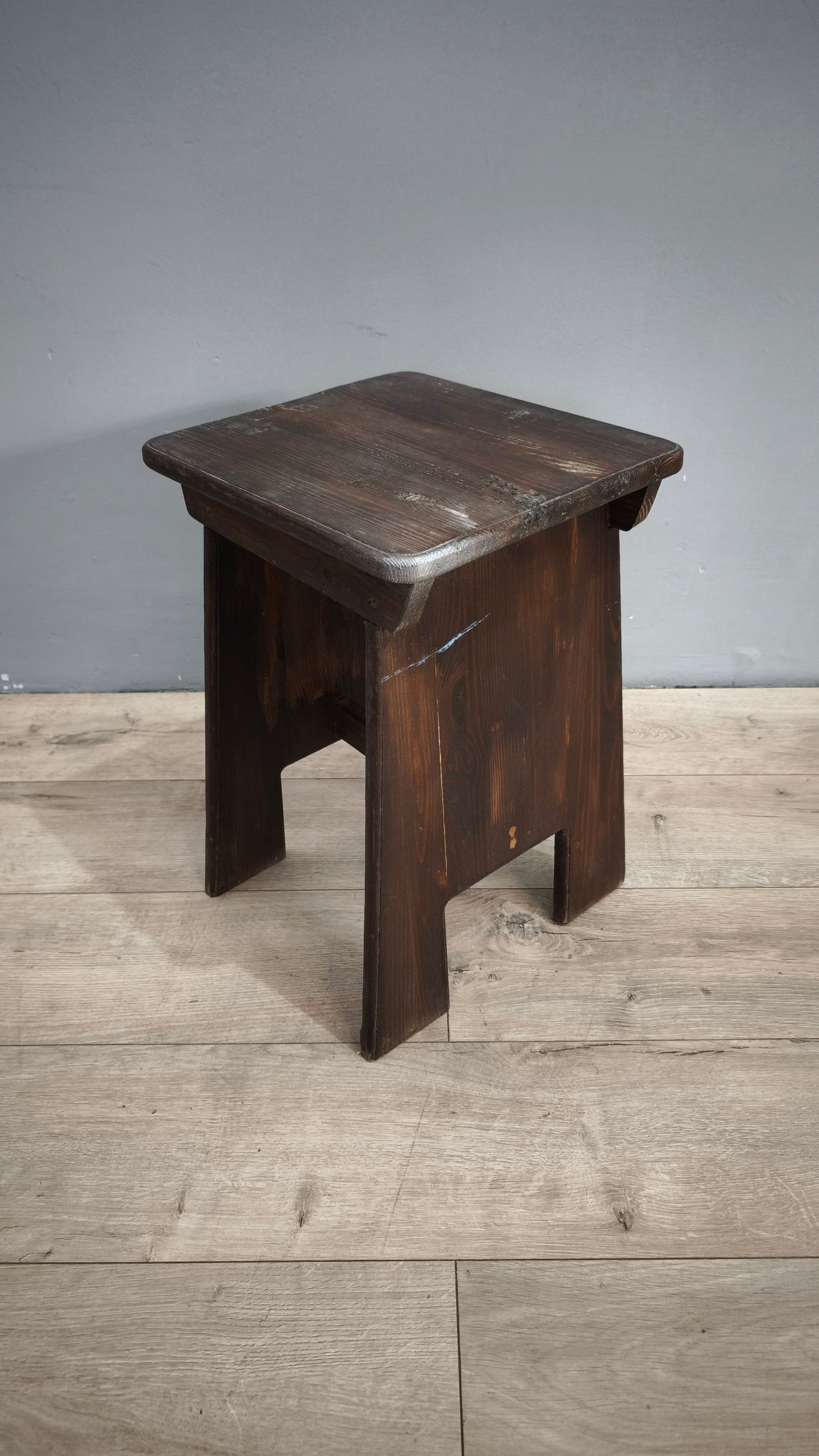 80459 Sgabello in legno