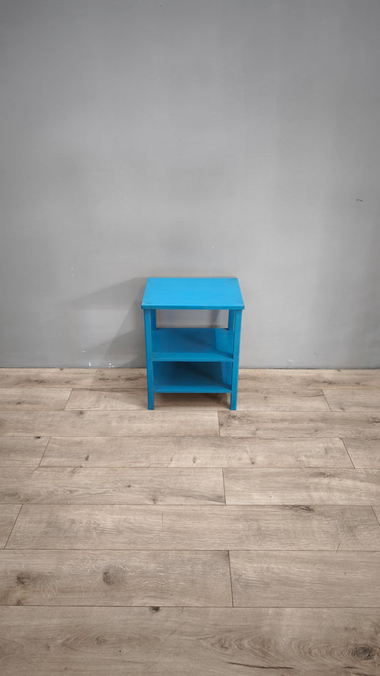 80683 Tavolino in legno dipinto blu