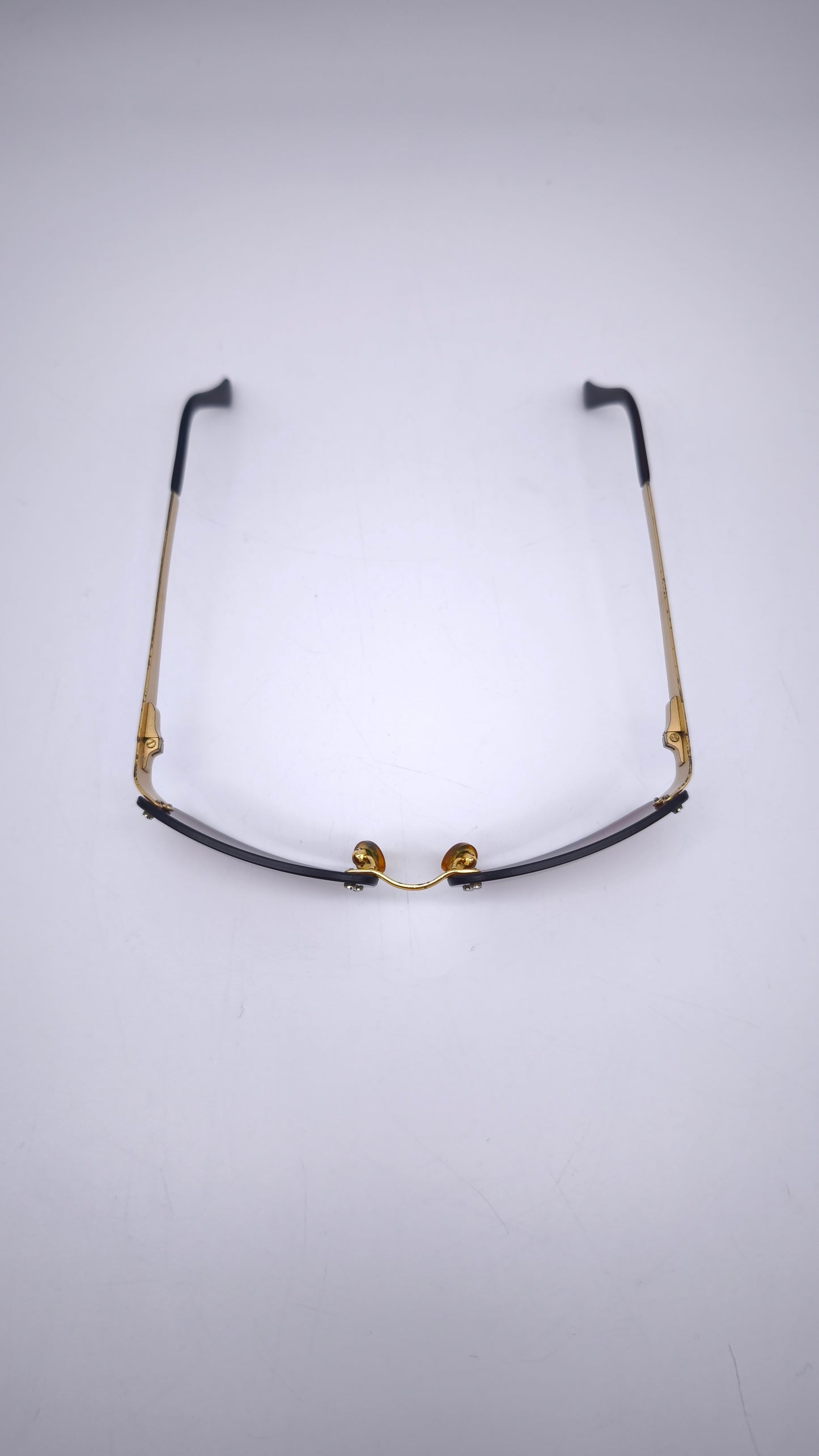 81173 Occhiali da sole vintage Moschino