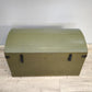 81285 Baule bombato in legno dipinto verde
