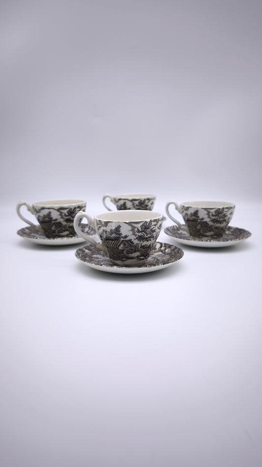 81255 Set 4 tazze con piattino in ceramica inglese, The Hunter by Myott