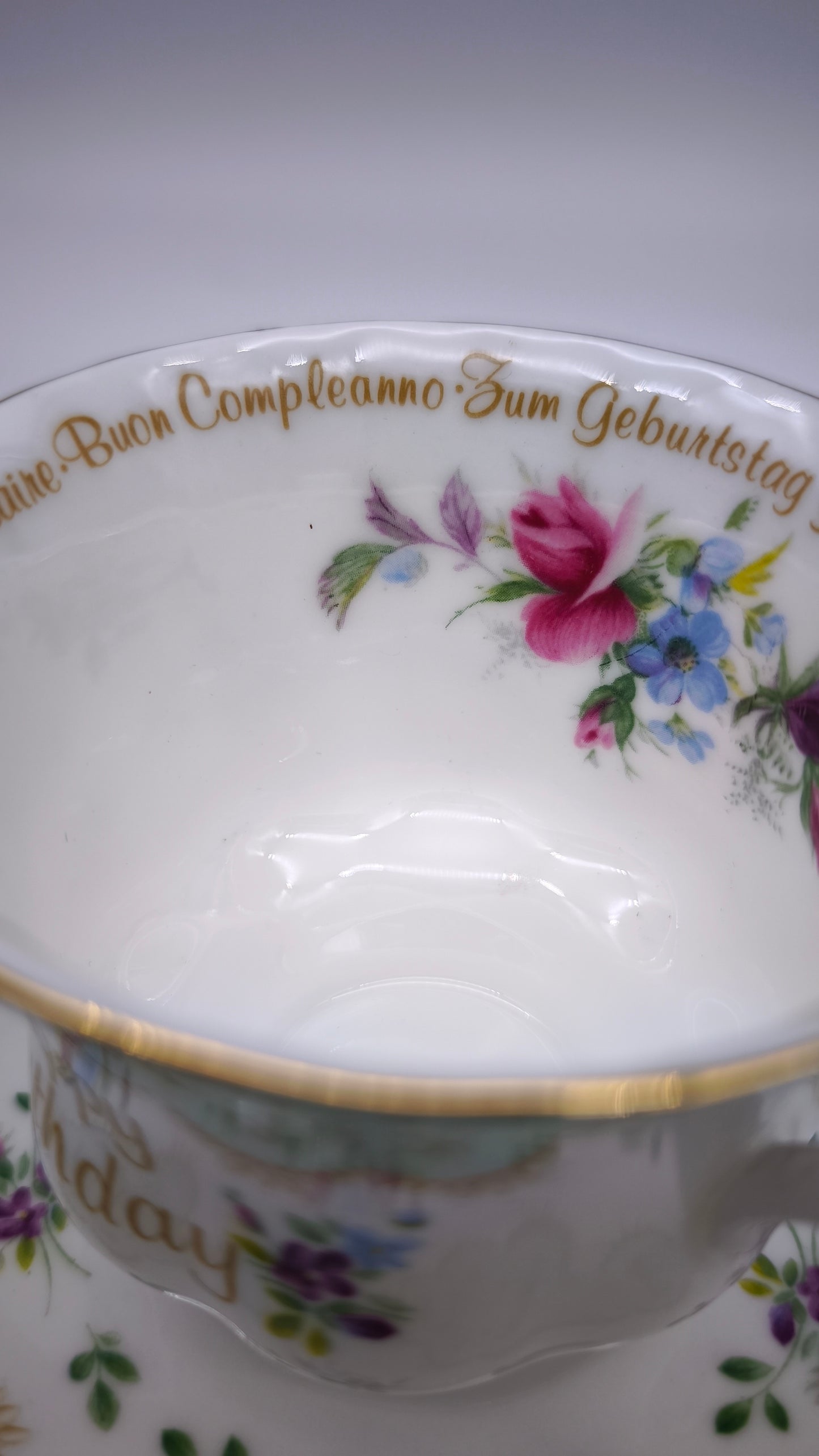 81338 Tazza da tè con piattino in ceramica Royal Albert, Happy Birthday
