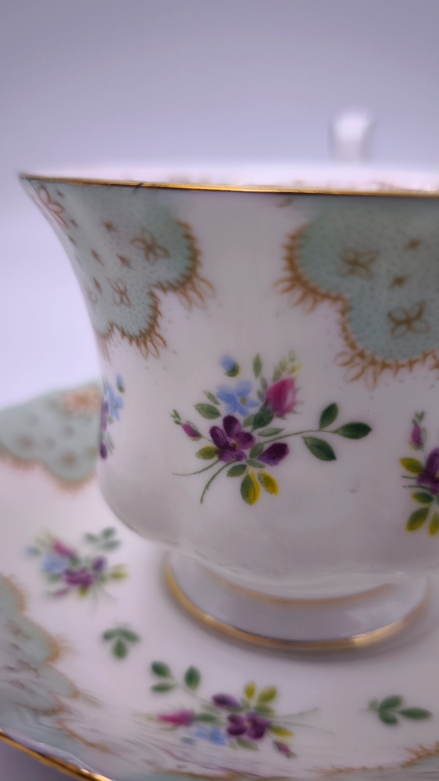 81338 Tazza da tè con piattino in ceramica Royal Albert, Happy Birthday