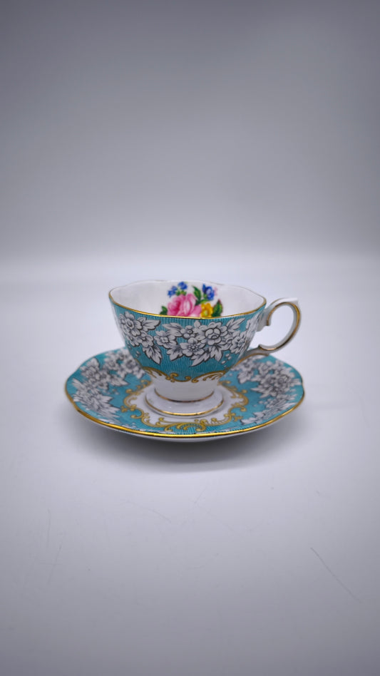 81336 Tazza da tè con piattino in ceramica Royal Albert, Enchantment