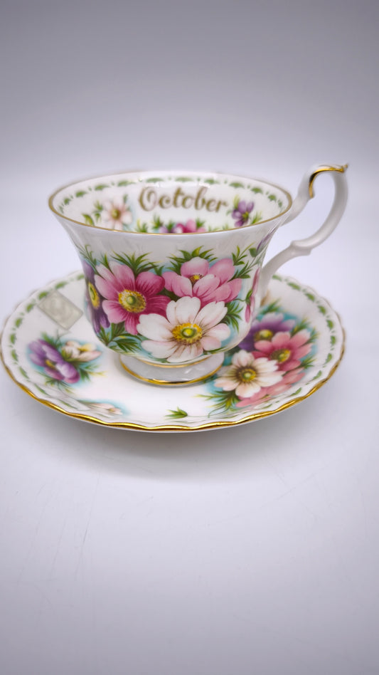 81333 Tazza da tè con piattino in ceramica Royal Albert, Flower of the month series, October, Cosmos