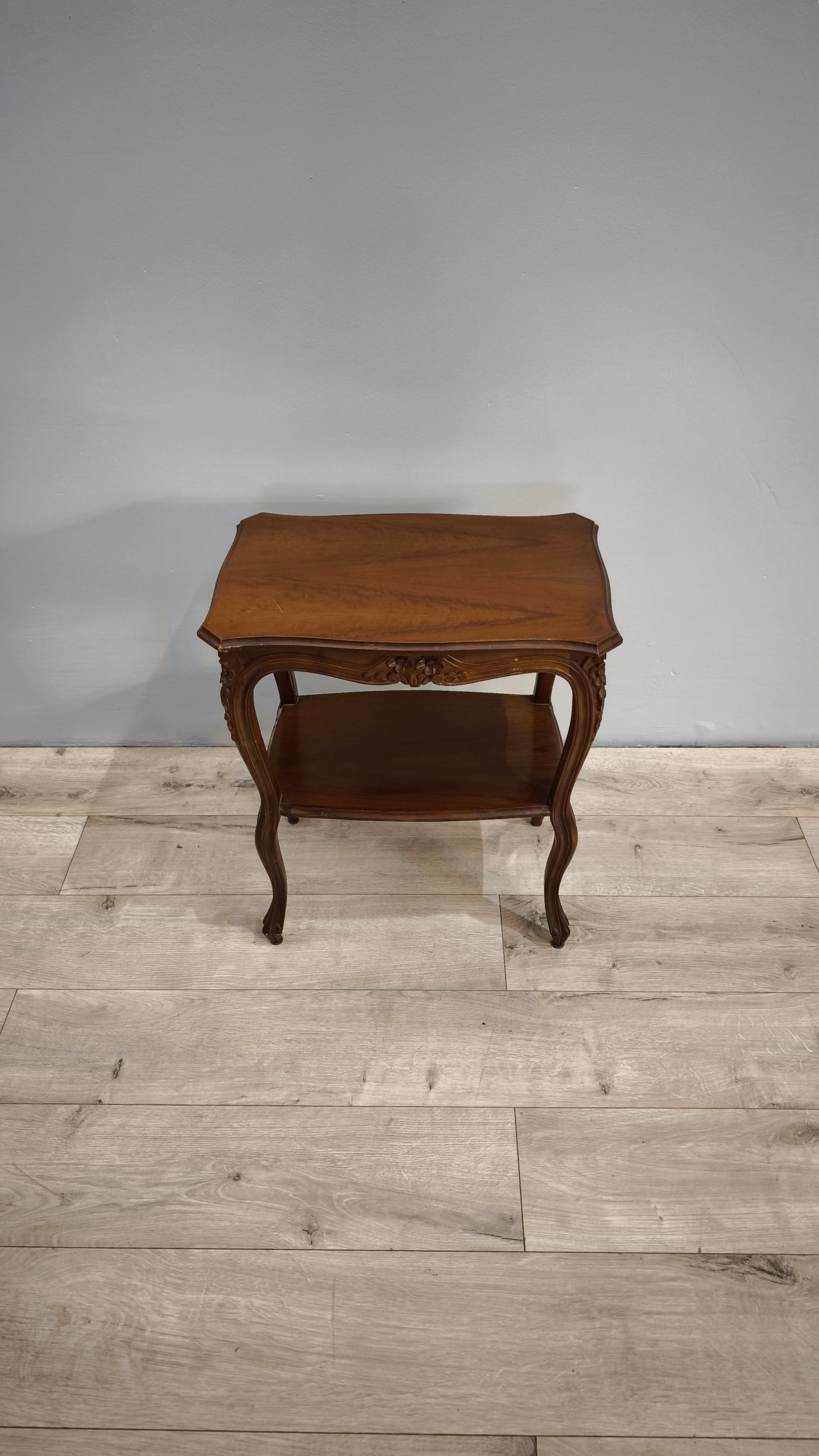 81322 Tavolino da salotto in legno