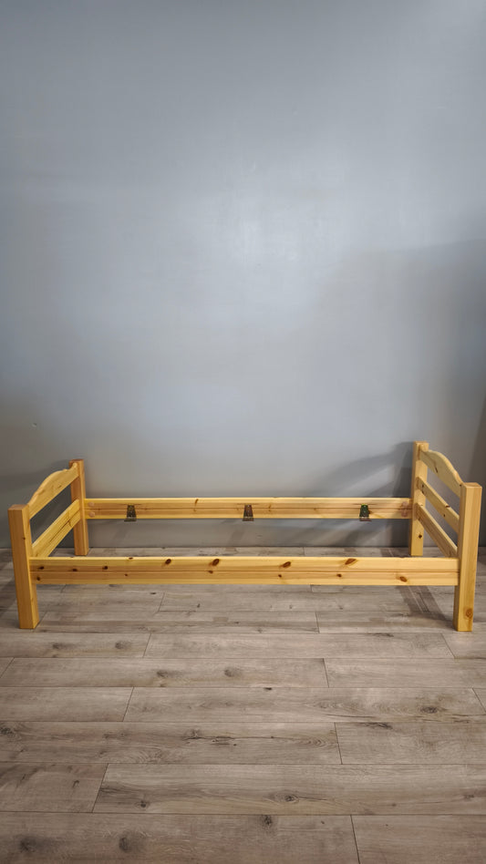 81355 Struttura letto singolo in legno