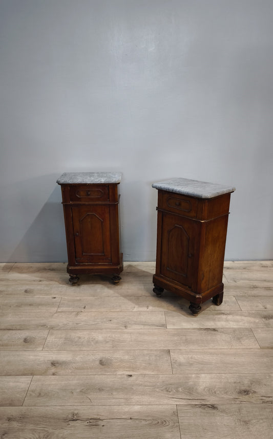 81535 Coppia di comodini in legno con piano in marmo grigio