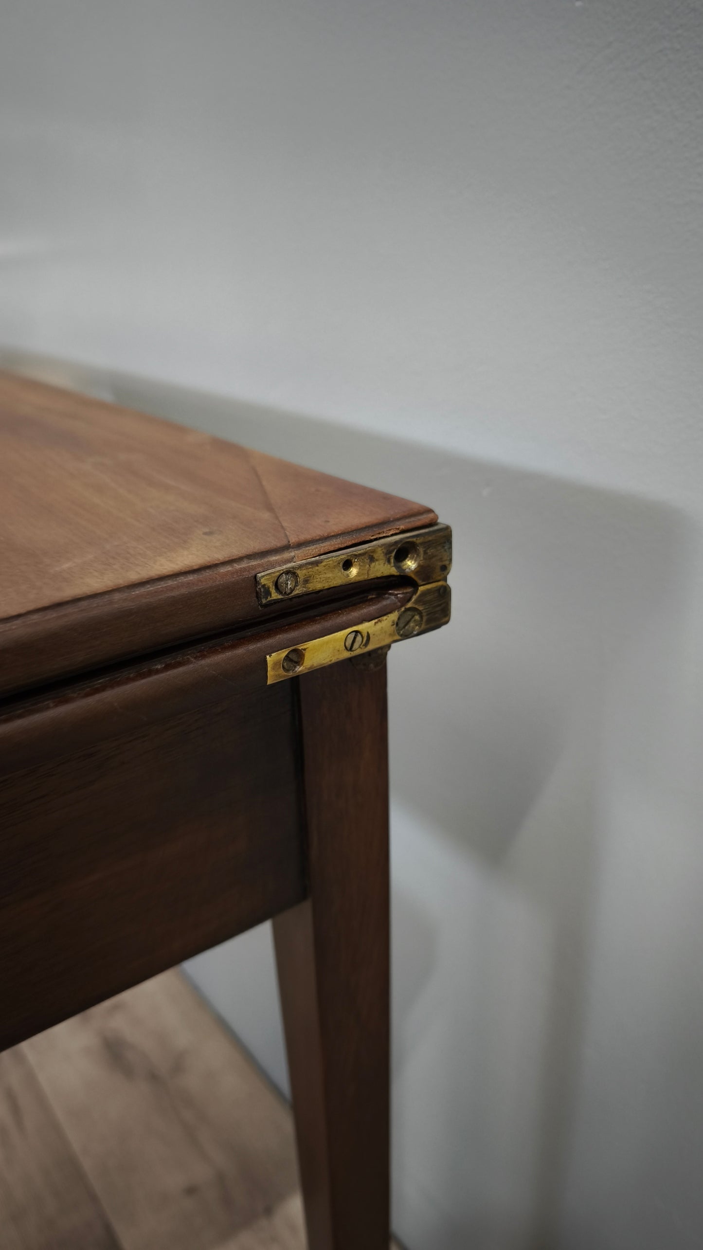 81661 Tavolo da gioco in legno