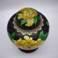 81612-2 Potiche cloisonné con base in legno nero