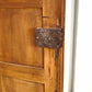 81812 Armadio due ante in legno massello lavorato