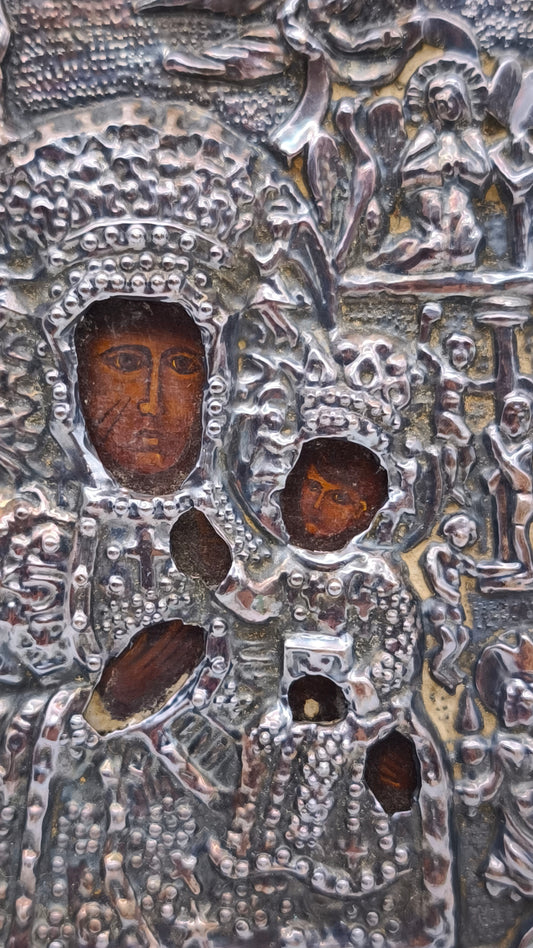 81997 Icona sacra in lastra di metallo argentata battuto a mano
