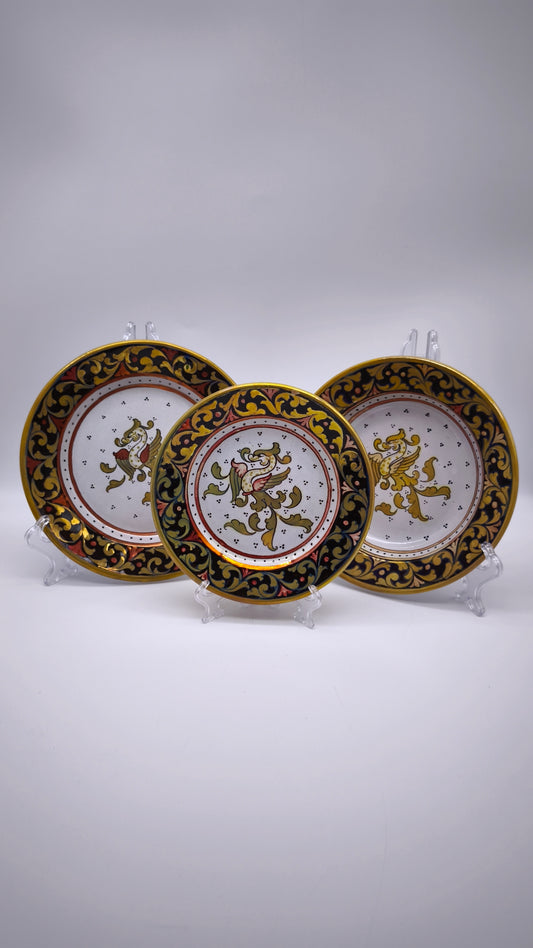 81915 Servizio di piatti in ceramica AR Italy per 6 persone tre misure
