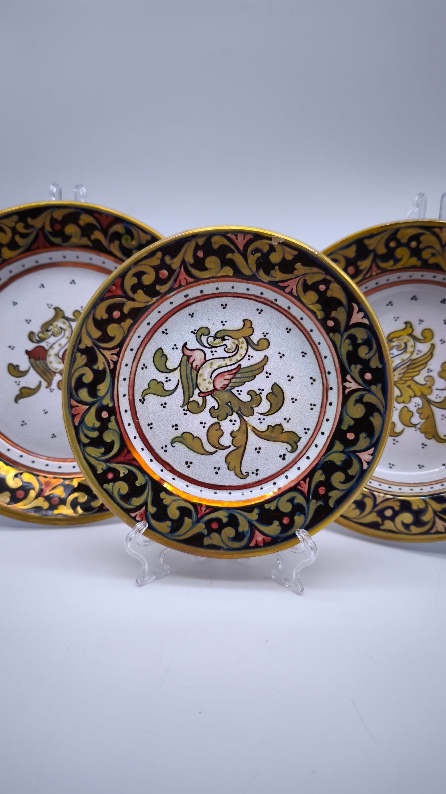 81915 Servizio di piatti in ceramica AR Italy per 6 persone tre misure