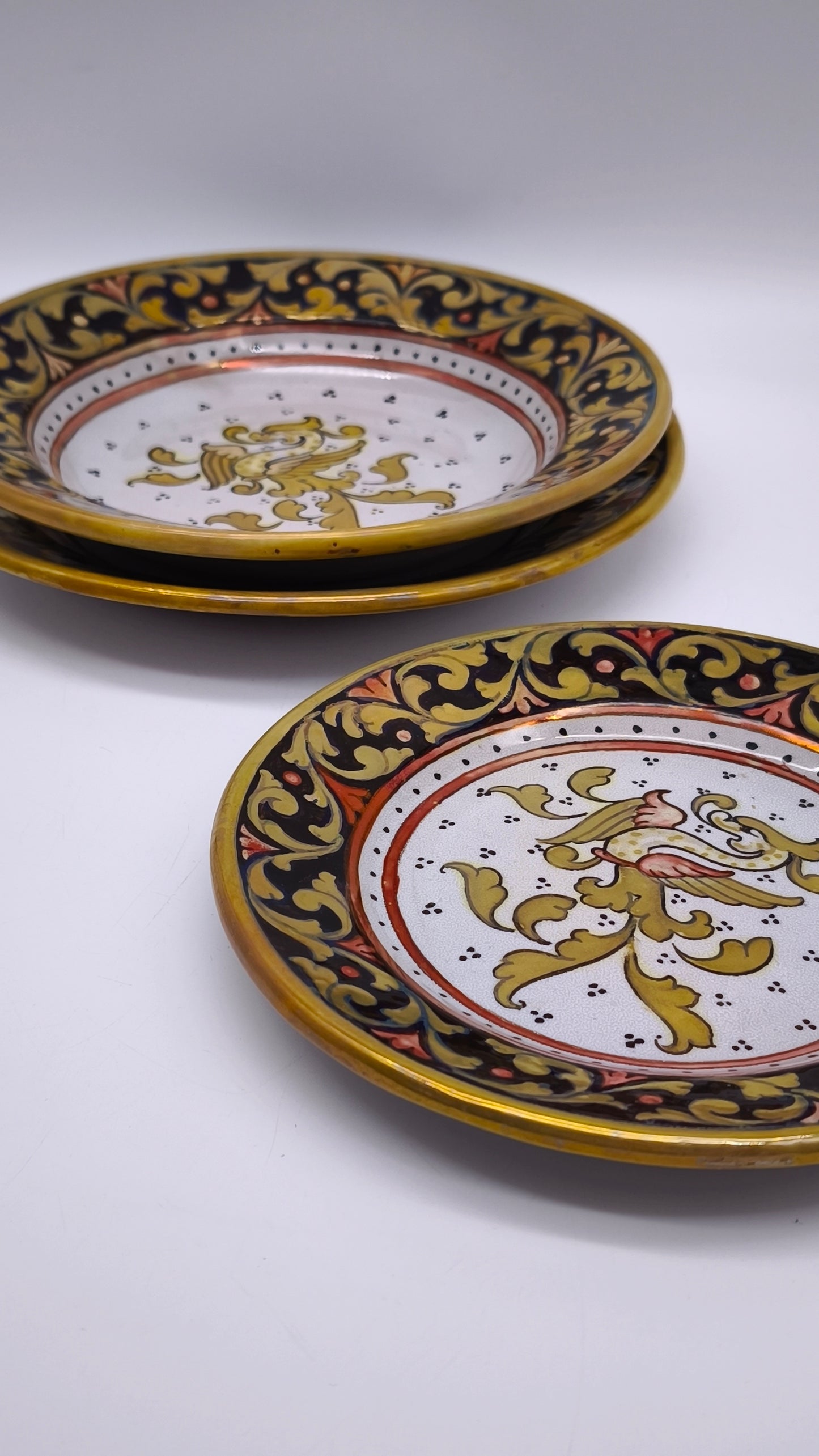 81915 Servizio di piatti in ceramica AR Italy per 6 persone tre misure