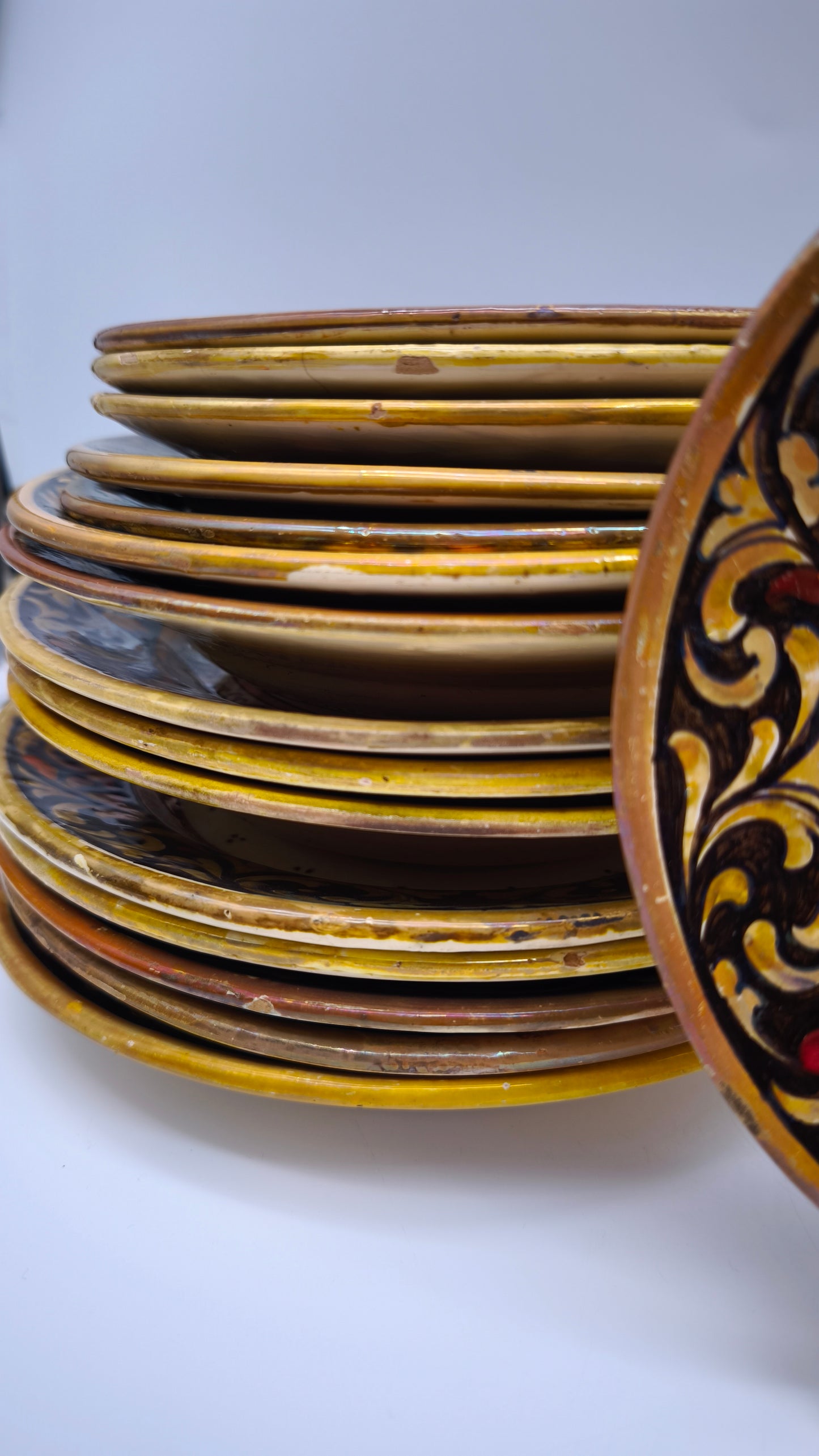 81914 Servizio di piatti in ceramica Rubboli Gualdo per 6 persone tre misure