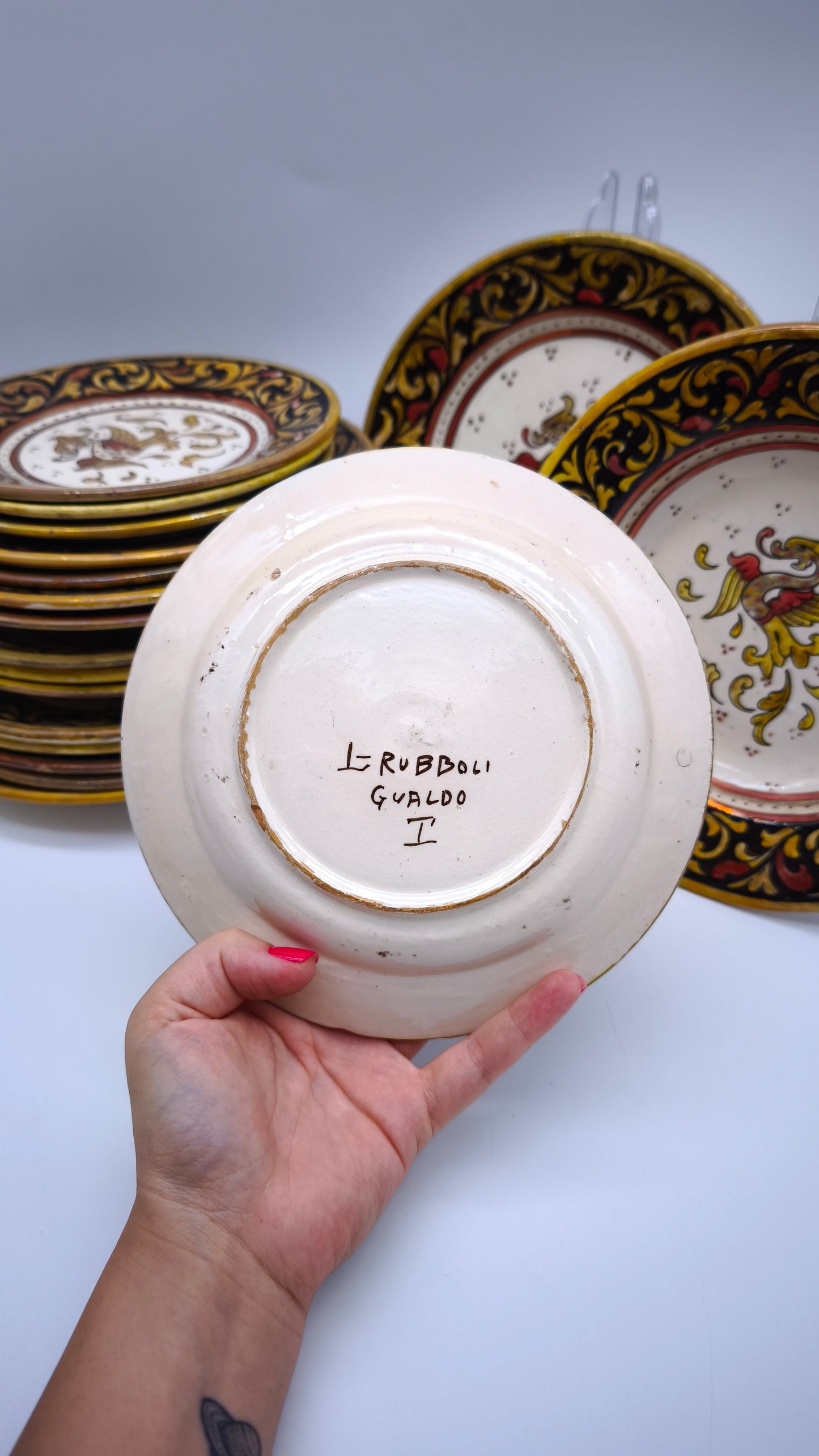 81914 Servizio di piatti in ceramica Rubboli Gualdo per 6 persone tre misure