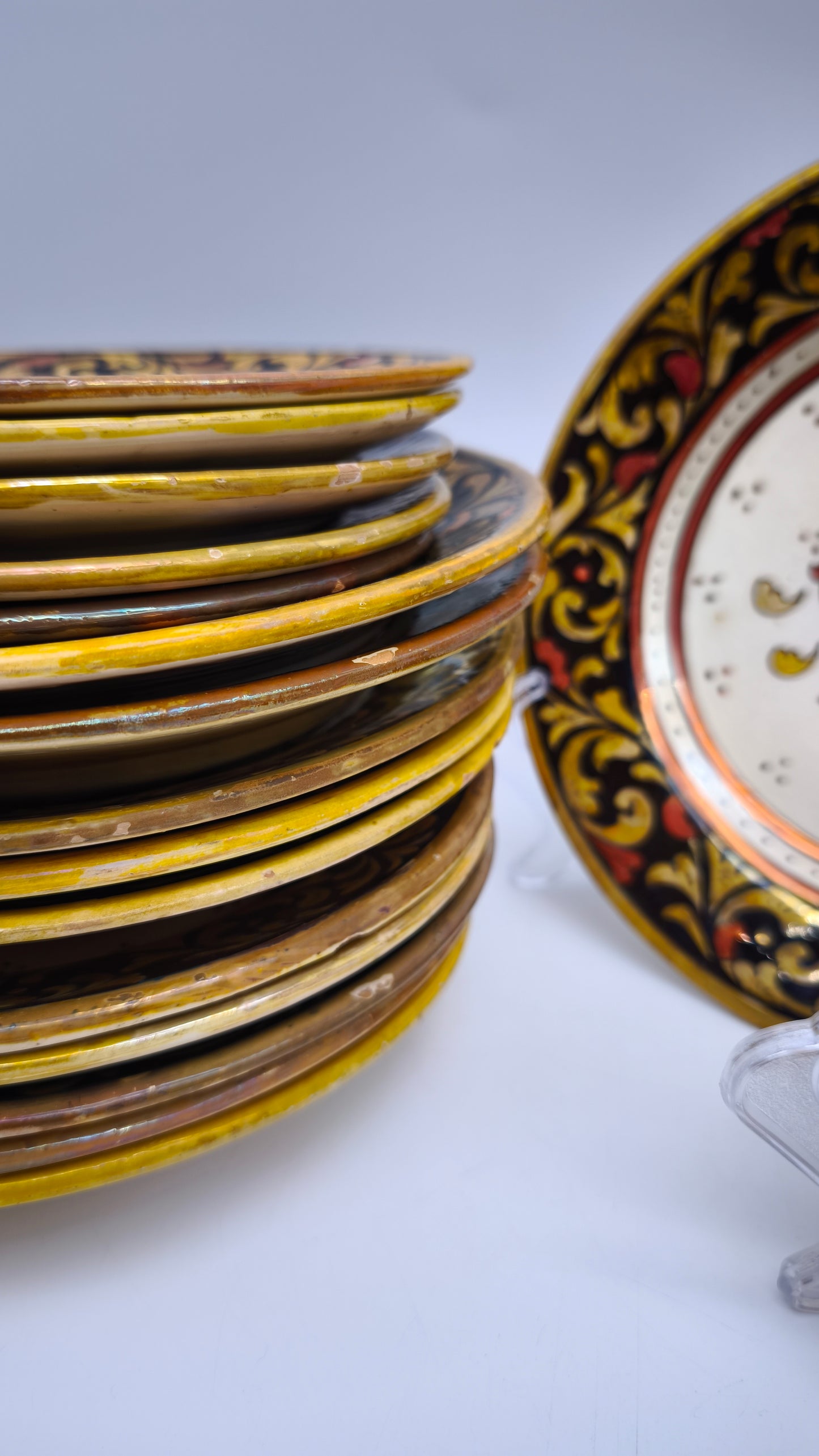 81914 Servizio di piatti in ceramica Rubboli Gualdo per 6 persone tre misure