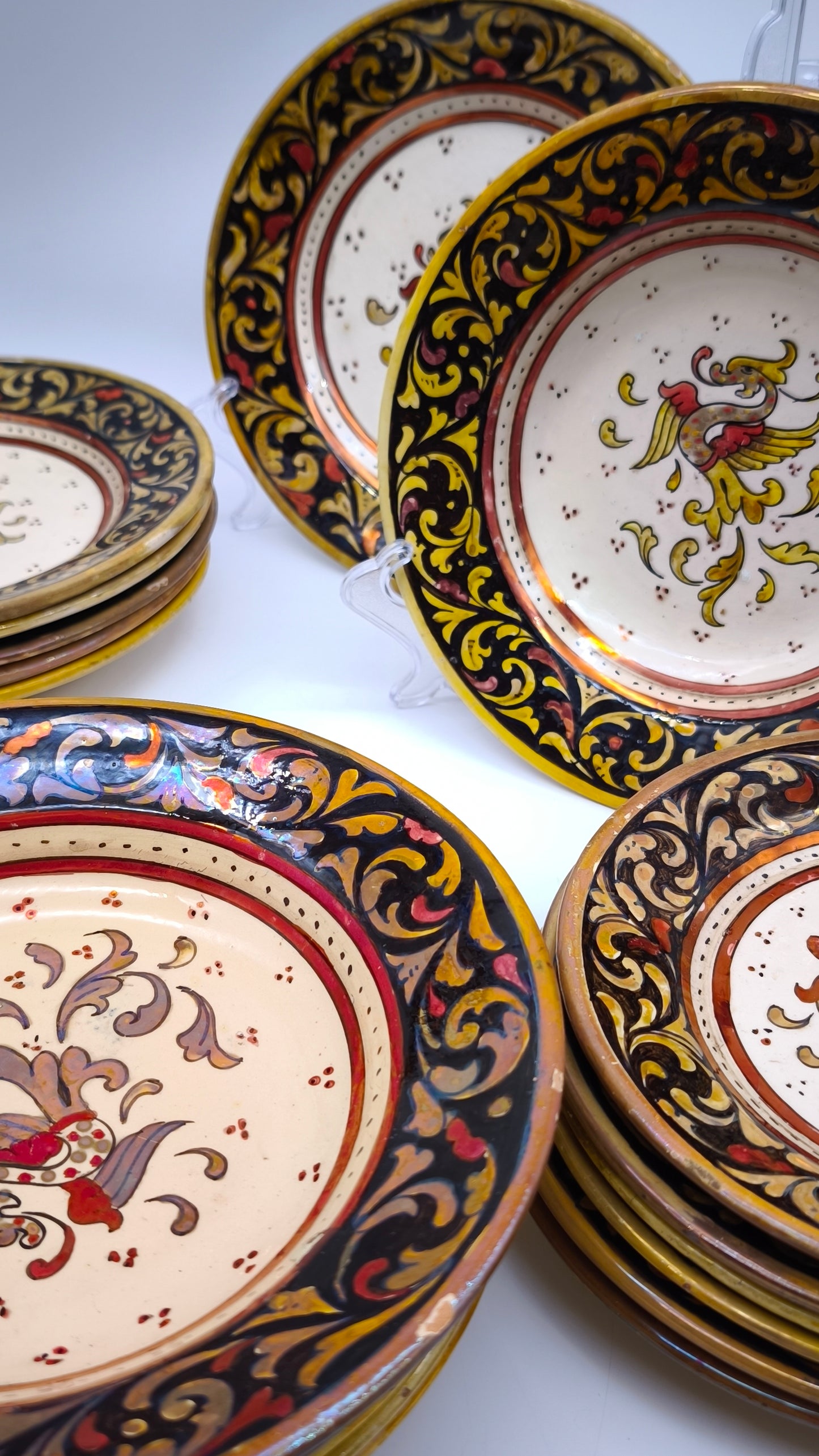 81914 Servizio di piatti in ceramica Rubboli Gualdo per 6 persone tre misure