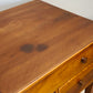 81813 Scrivania in legno massello con tre cassetti