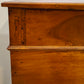 81813 Scrivania in legno massello con tre cassetti
