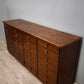 82112 Grande cassettiera in legno 28 cassetti