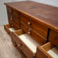 82112 Grande cassettiera in legno 28 cassetti