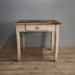 82117 Tavolo rustico quadrato in legno